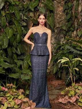 ALEXANDER BY DAYMOR Style #977 Strapless Navy Peplum Sequin Evening Gown small